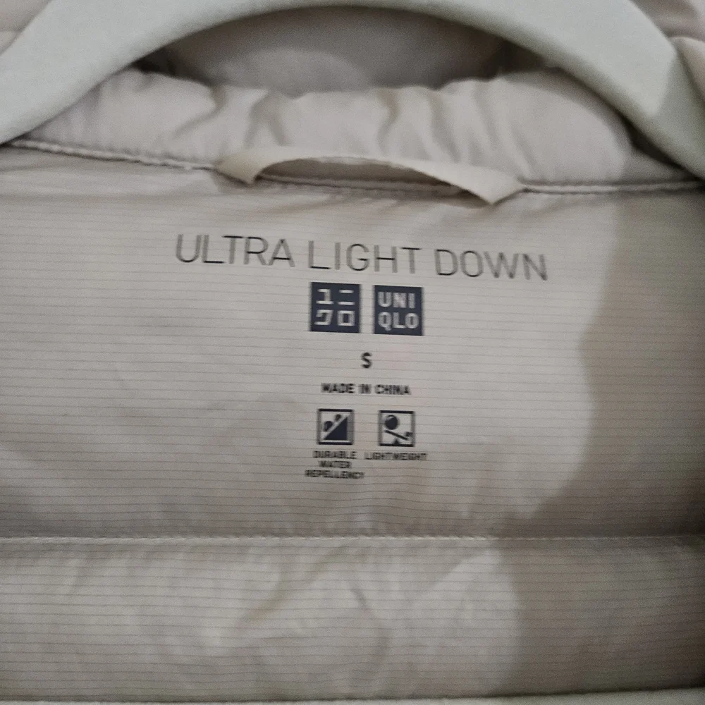 Women's Beige Puffer Jacket - Picture 10 of 10